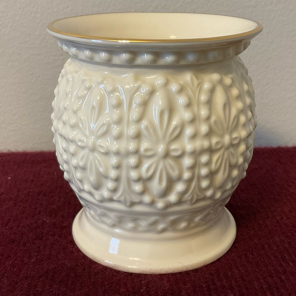 Vintage Classic Lenox Beaded Tealight Votive Set - Set of Three - Picture 4 of 16